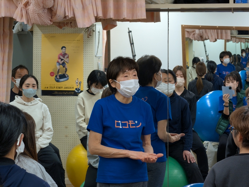 3. 実技指導の現場から、講師:太藻 ゆみこ(健康運動指導士・当財団指導担当)